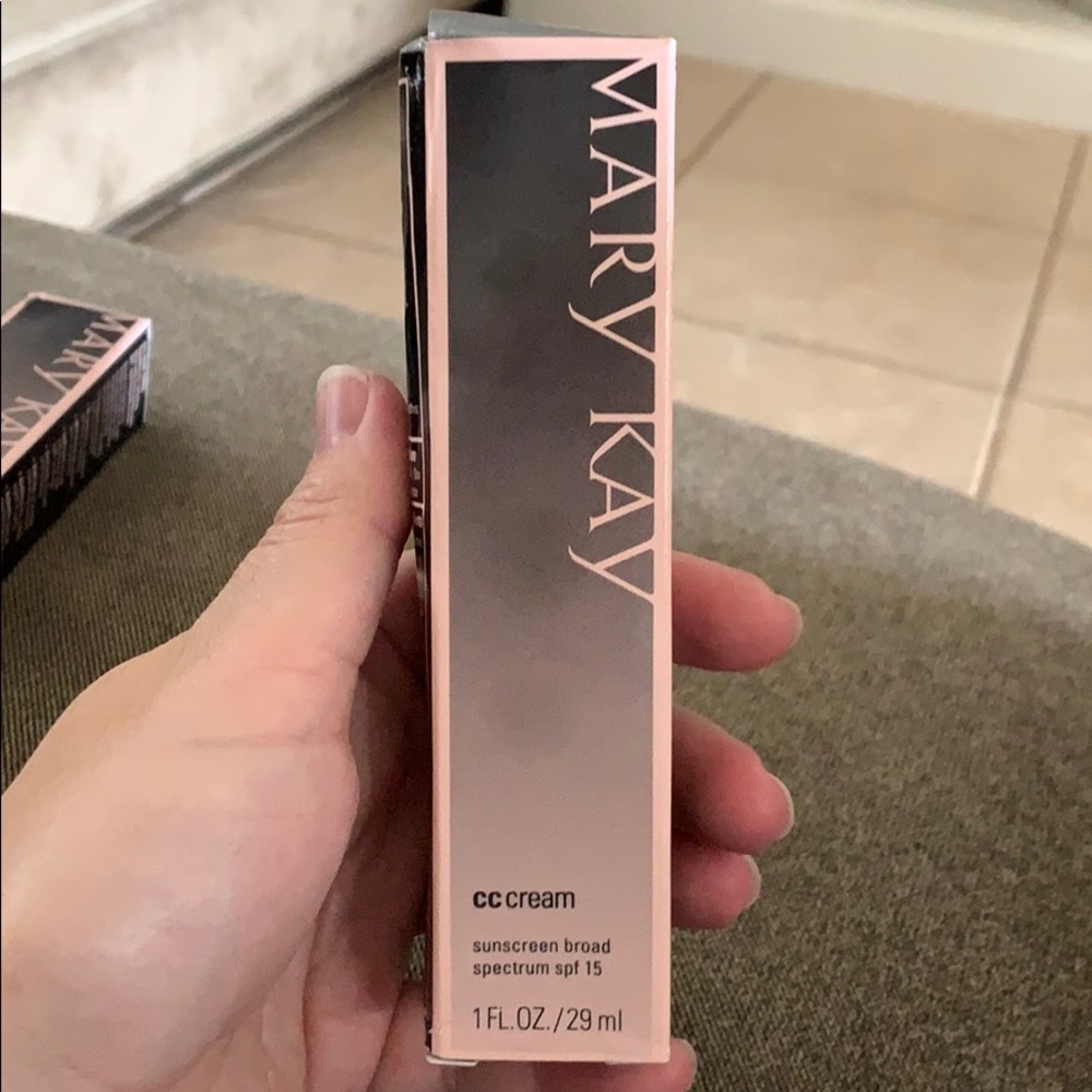 Mary Kay CC Cream Very Deep